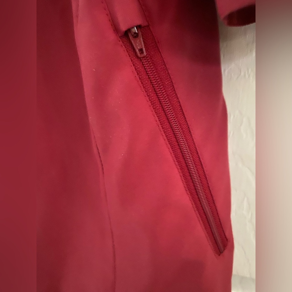 ZERO.. WOMENS Red Half-Zip Jacket - Picture 3 of 16